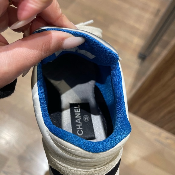 CHANEL women’s sneakers - Picture 10 of 10